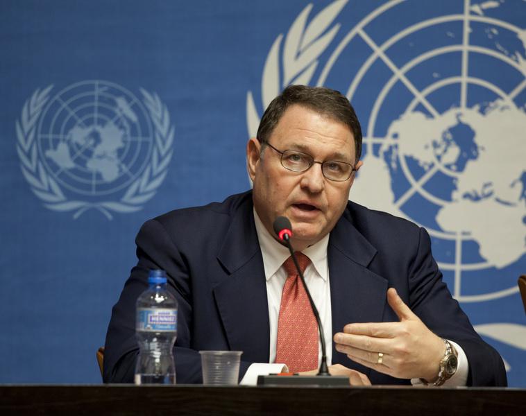obama administration denies abandoning the internet