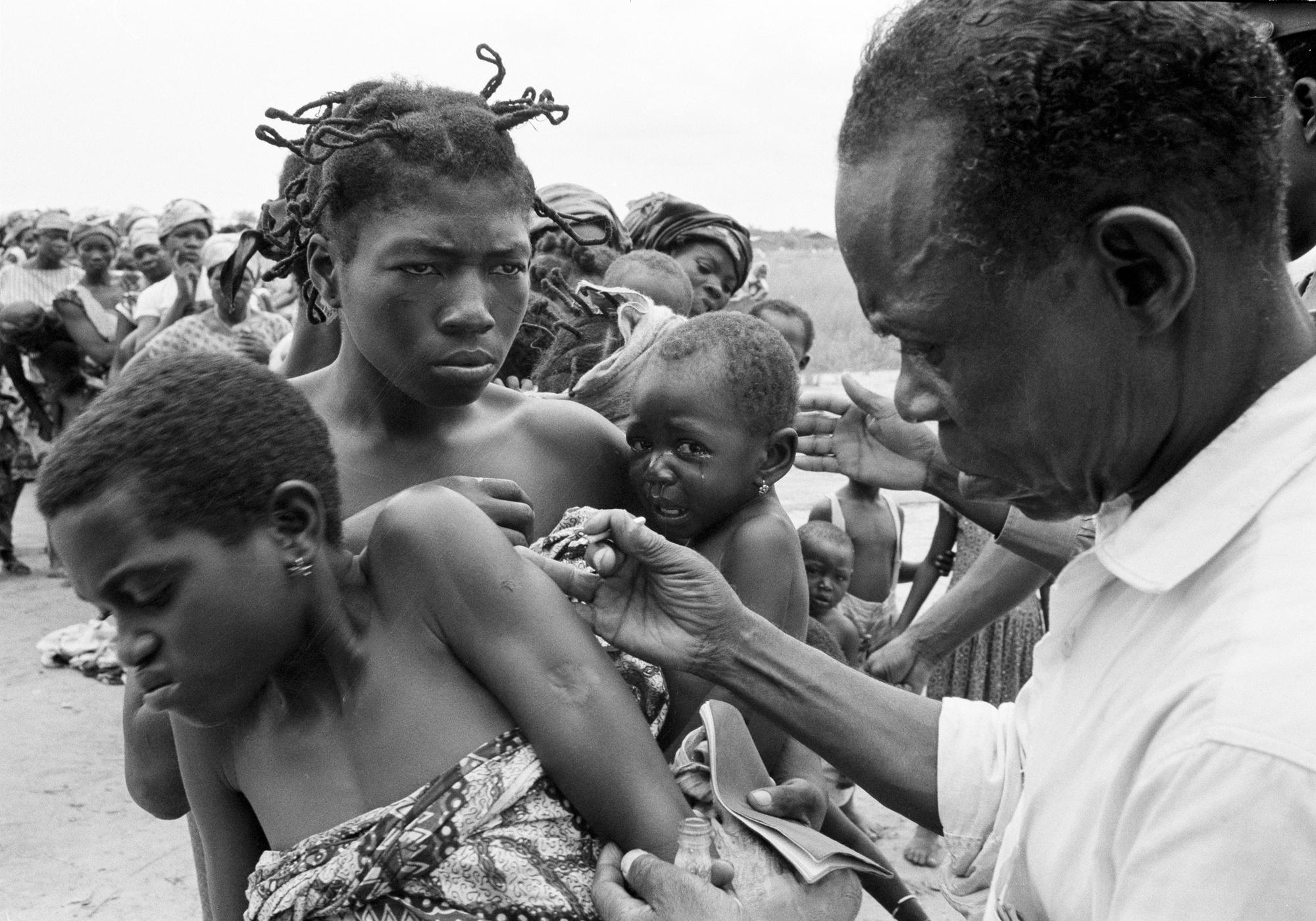 Key U.S. Scientist Pushes to Hang Onto Last Remaining Smallpox Virus