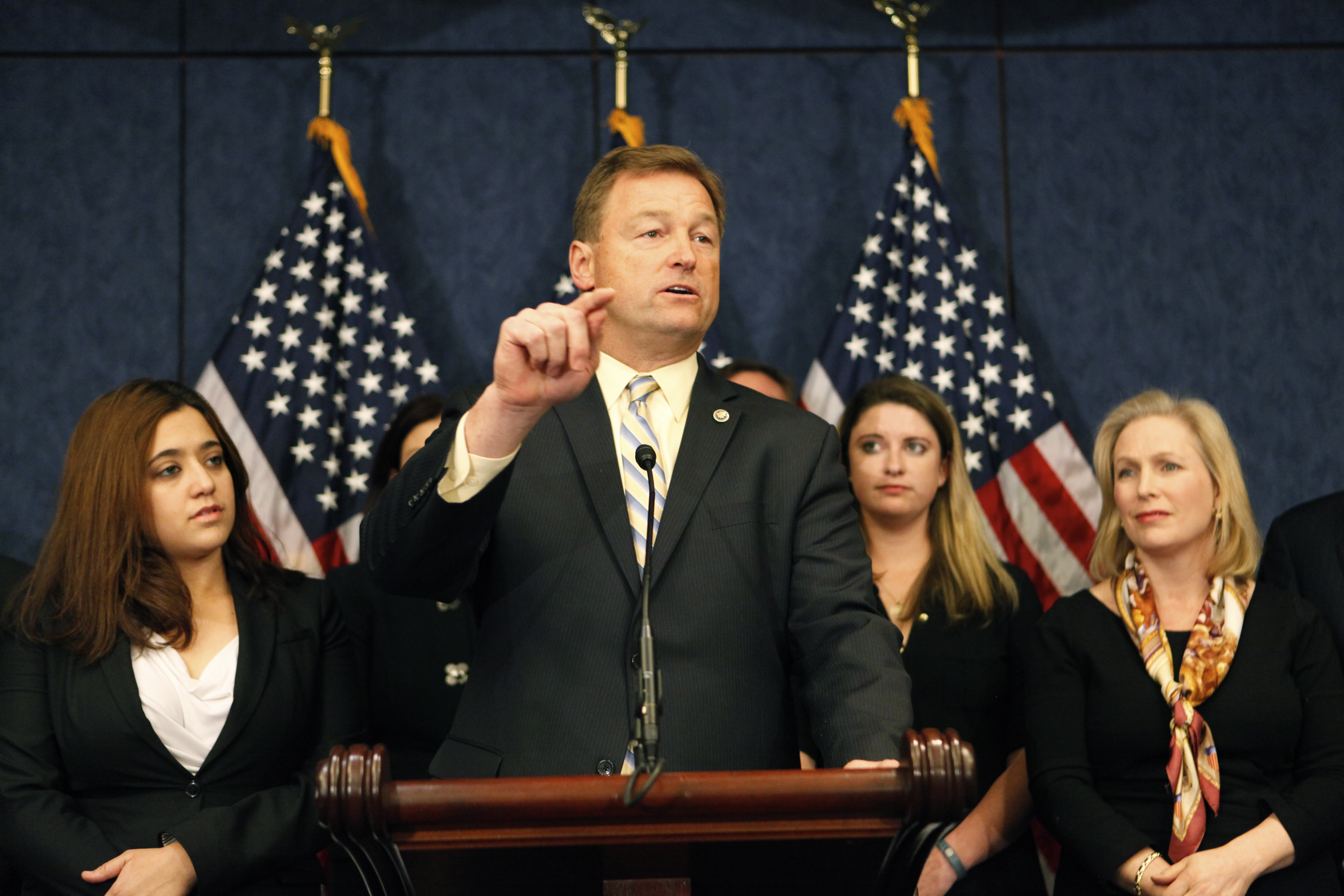 Obamacare Politics Are Scaring Democrats Away From ...