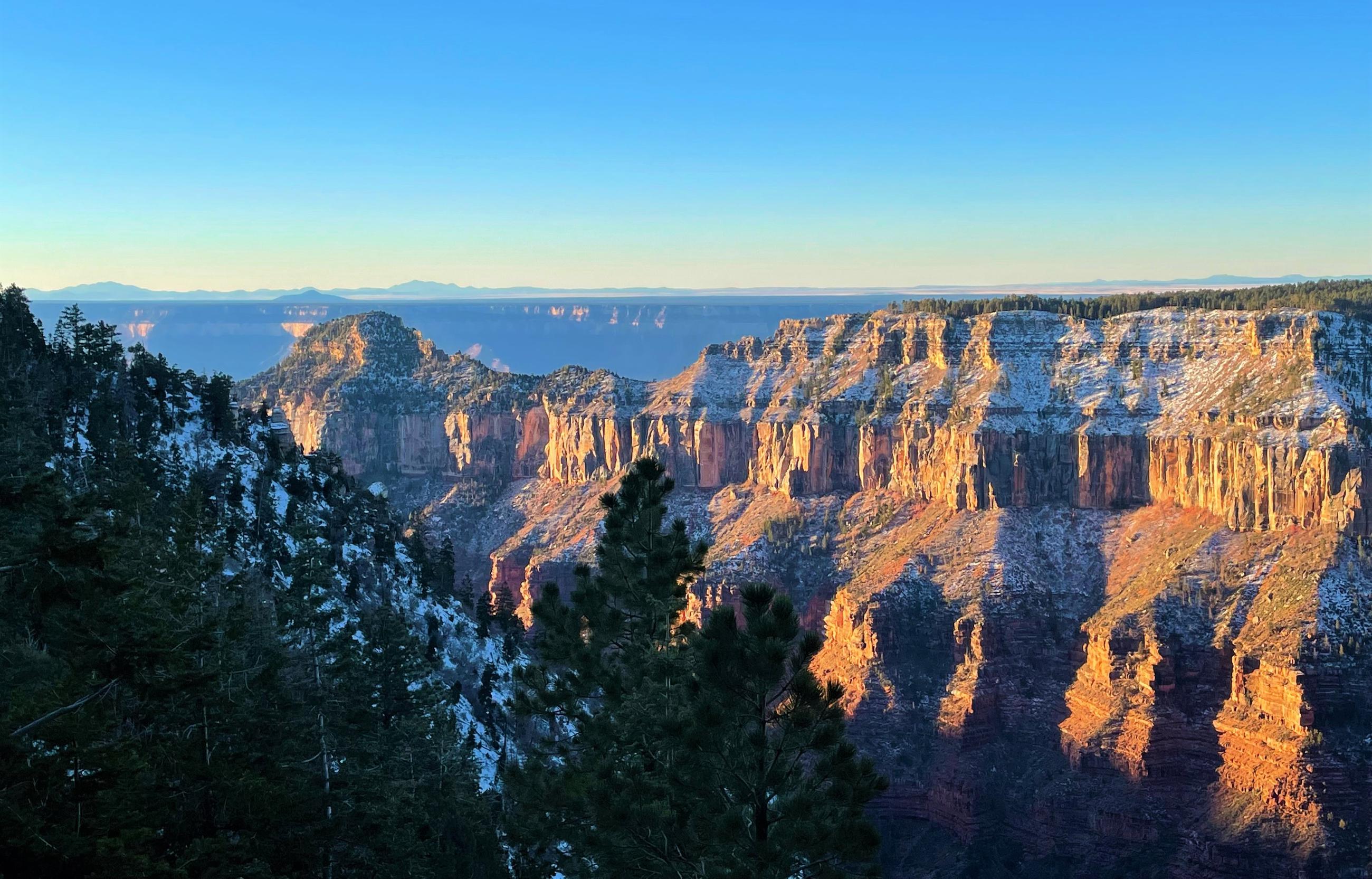 Mounting maintenance backlog at national parks has senators steaming