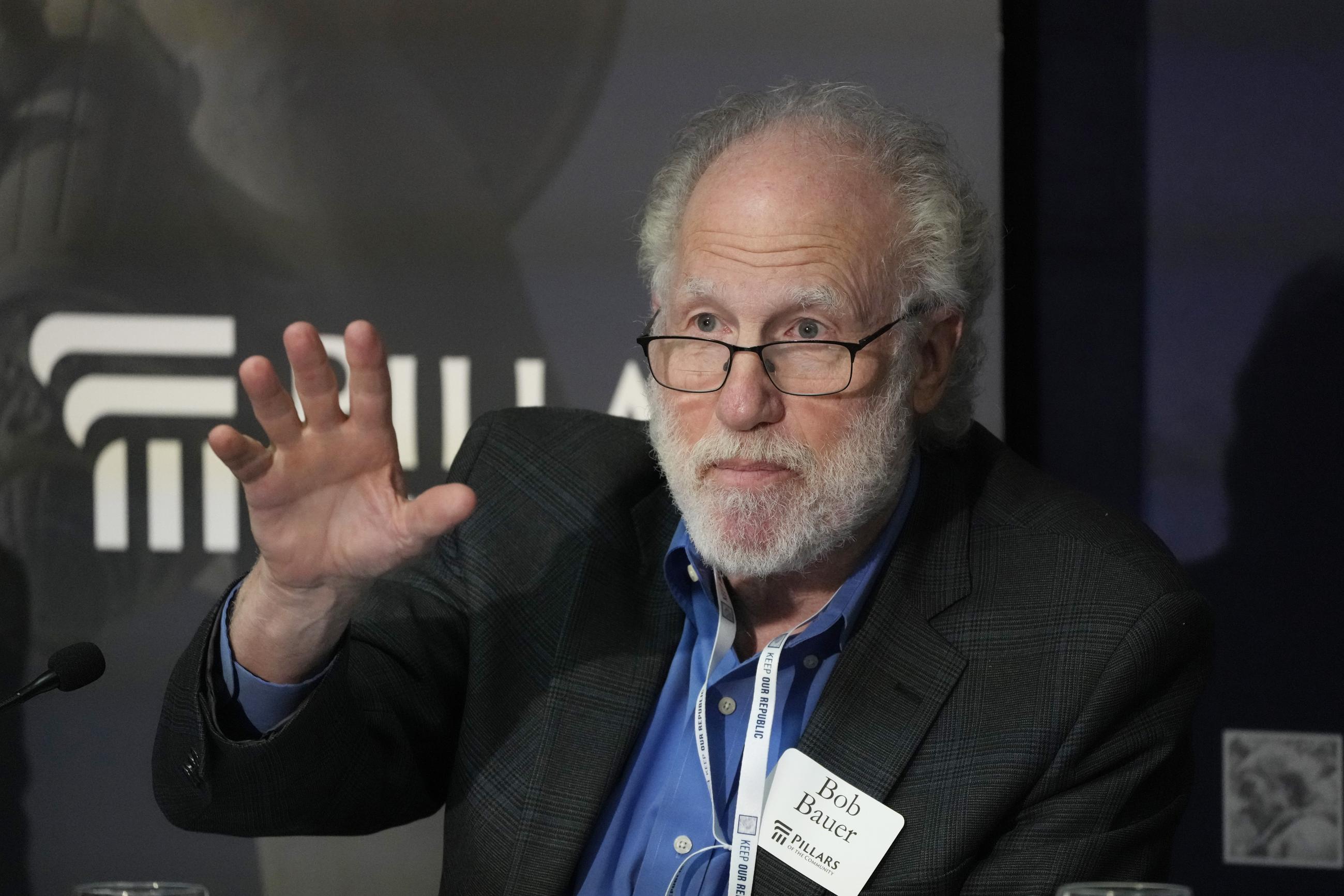 Bob Bauer (AP PHOTO/CARLOS OSORIO)