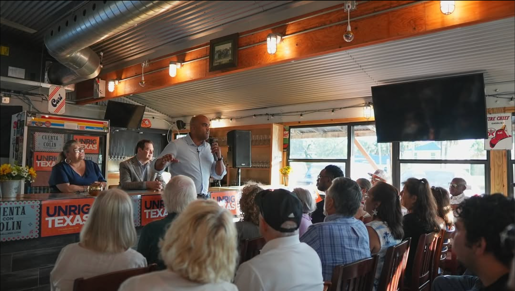 Allred speaks at his “Unrig Texas Town Hall” in Brownsville on Oct. 3.