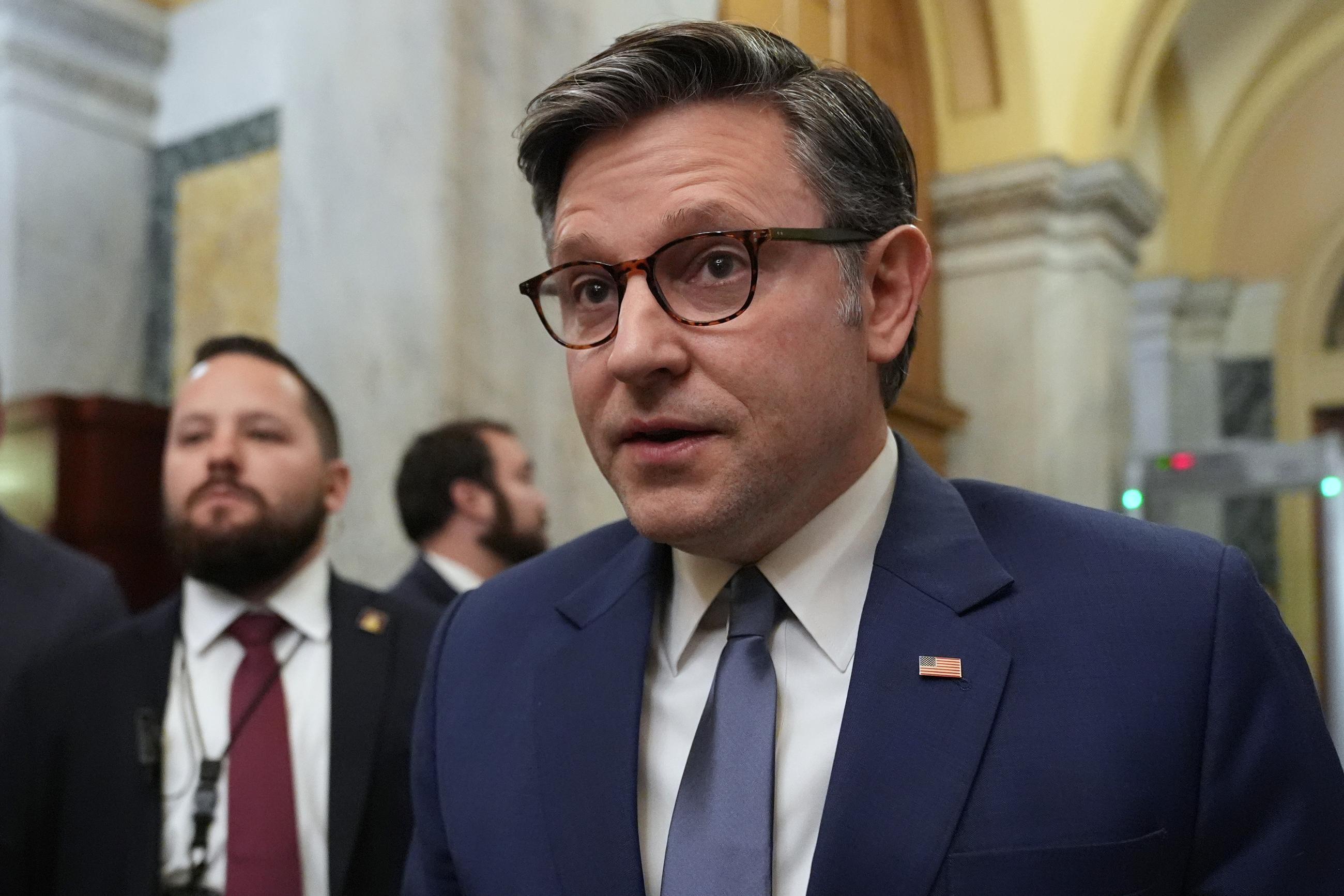 House Speaker Mike Johnson of La., arrives at the U.S. Capitol Monday, Jan. 5, 2026, in Washington, for a closed-door briefing after President Donald Trump directed U.S. forces to capture Venezuelan President Nicolas Maduro. (AP Photo/Jacquelyn Martin)