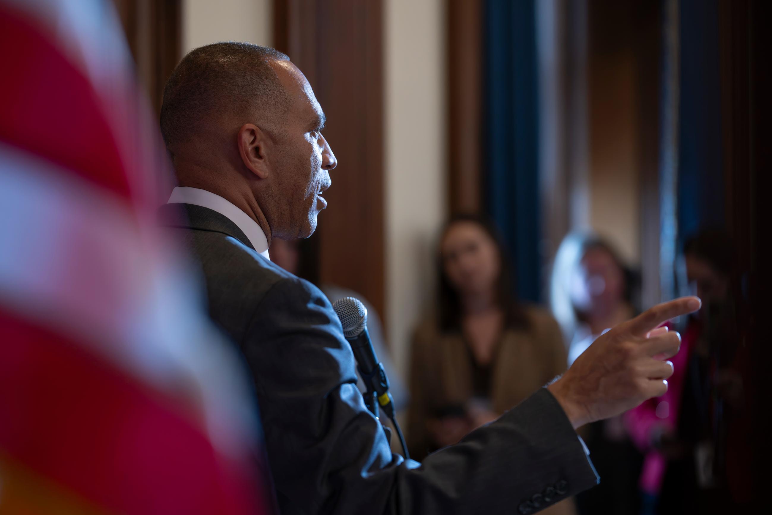 House Minority Leader Hakeem Jeffries, D-N.Y., talk about the policies of President Donald Trump and Republican supporters in Congress as he holds a news conference at the Capitol in Washington, Wednesday, Sept. 23, 2026. (AP Photo/J. Scott Applewhite)