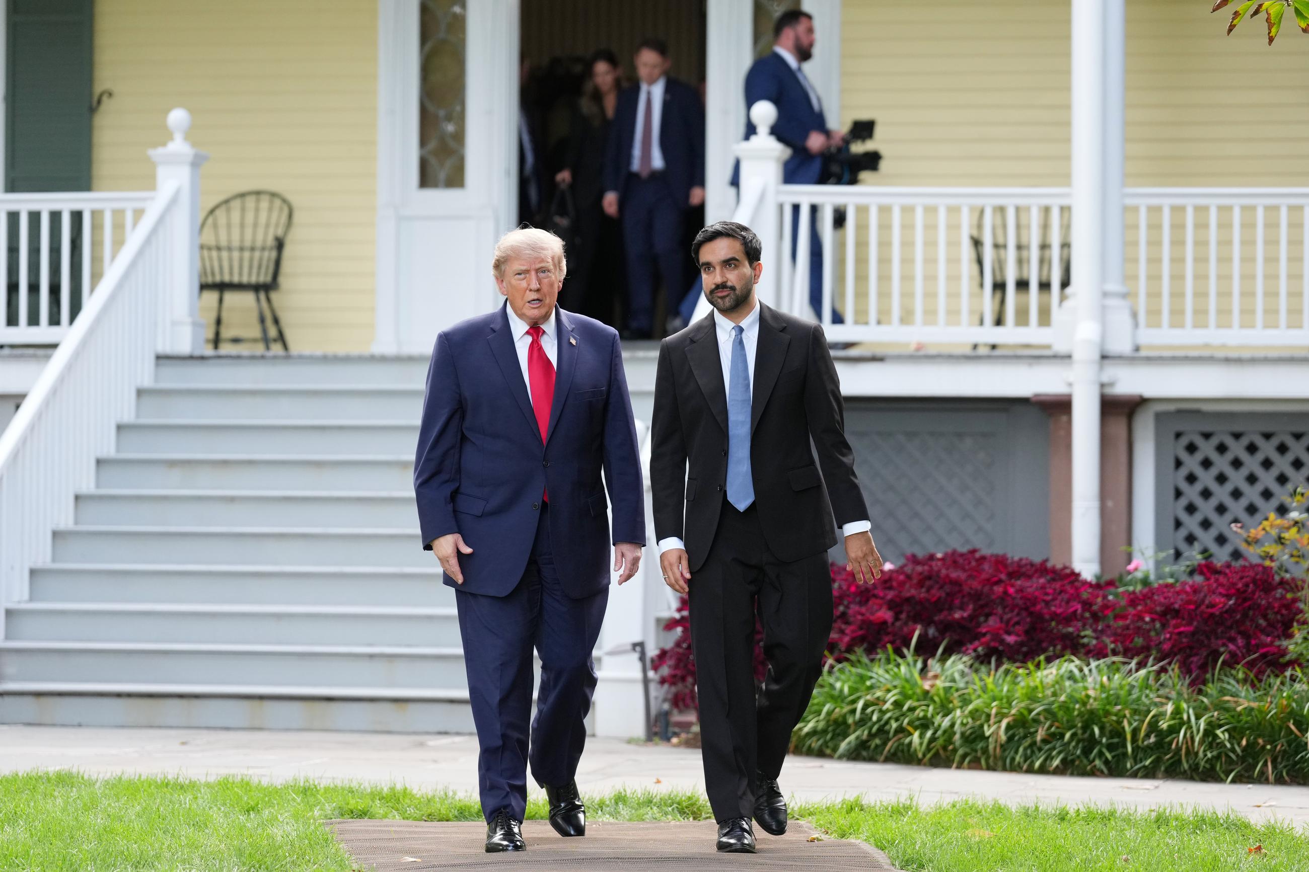 President Donald Trump, left, walks with New York City Mayor Zohran Mamdani after their meeting Monday, Sept. 21, 2026, in New York. (AP Photo/Adam Gray)
